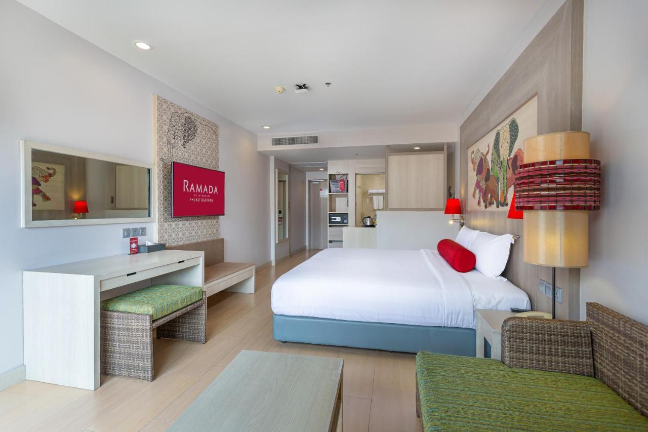 Ramada By Wyndham Phuket Deevana Patong Экстерьер фото